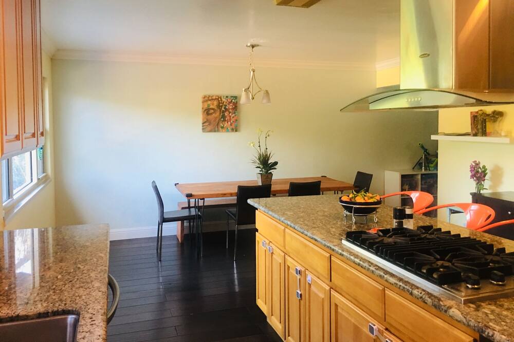 Photo of Kitchen in Oakland