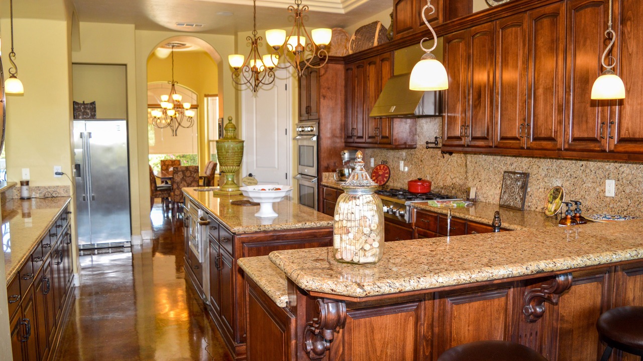 Photo of Kitchen in Hanford