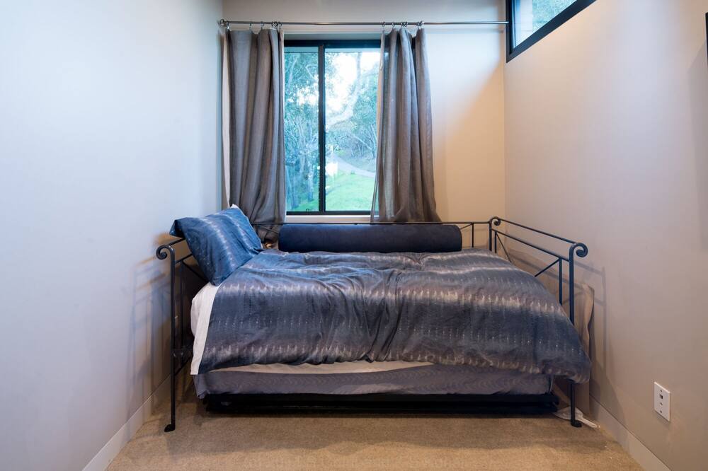 Photo of Bedroom in Ladera