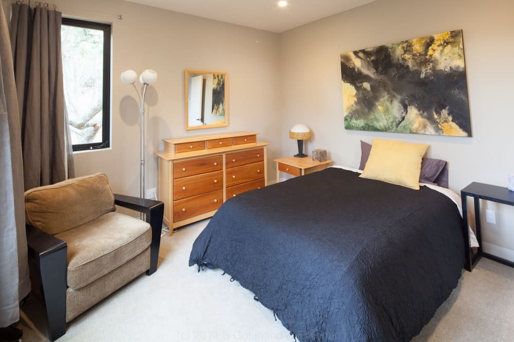 Photo of Bedroom in Ladera