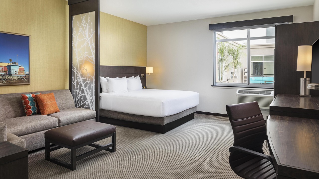 Photo of Bedroom in Westside Santa Cruz