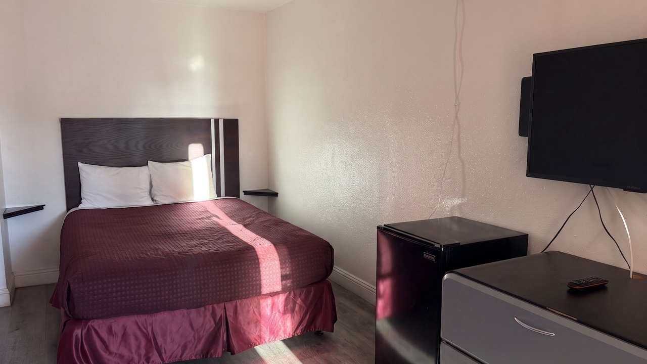 Photo of Bedroom in Tracy
