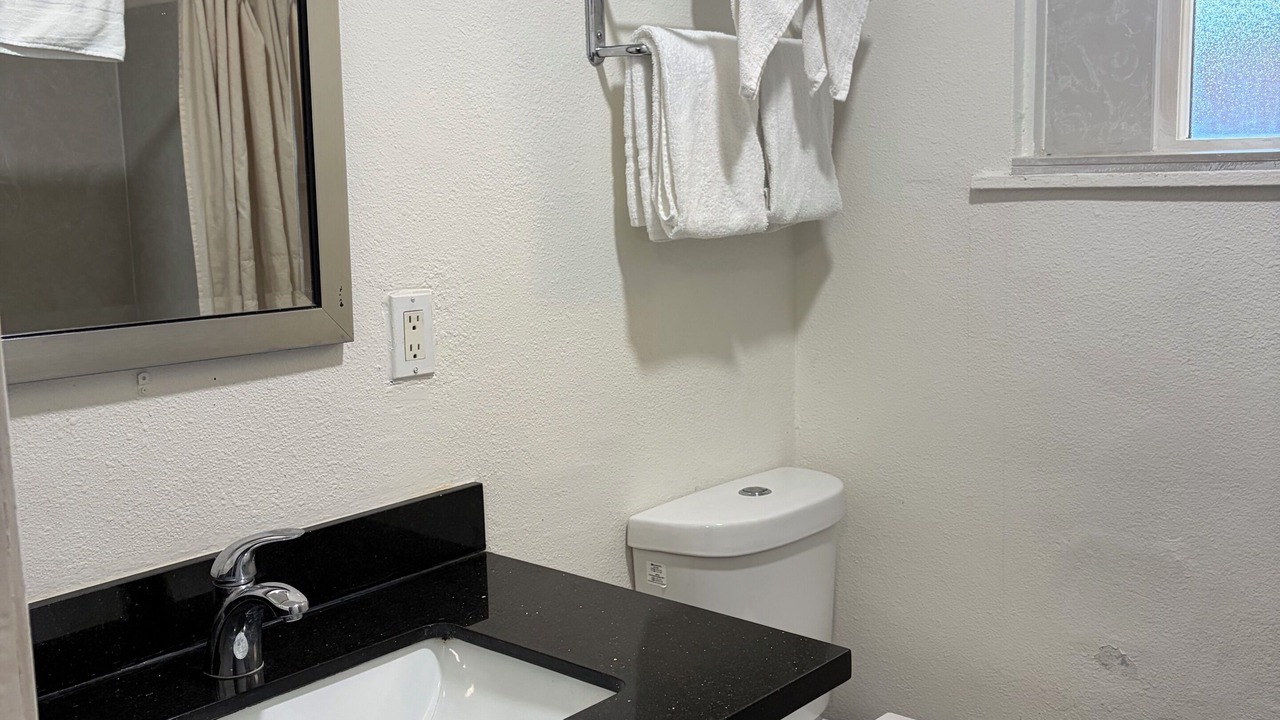 Photo of Bathroom in Tracy