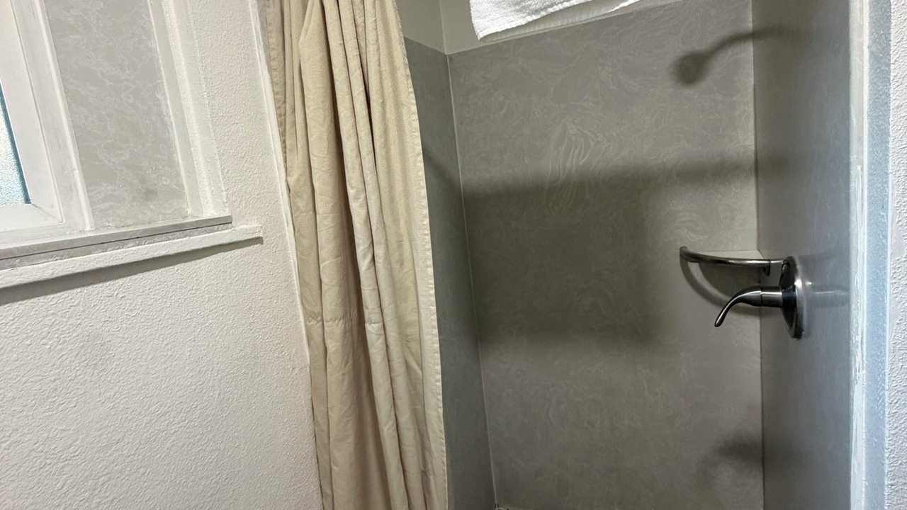 Photo of Bathroom in Tracy