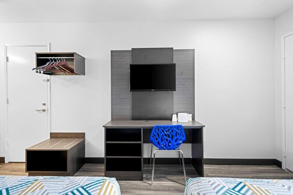 Photo of Bedroom in North Fremont Street