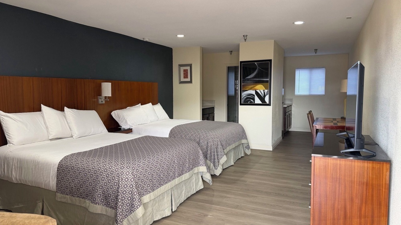 Photo of Bedroom in Desert Hot Springs