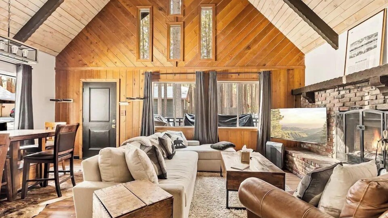 Photo of Livingroom in Big Bear Lake