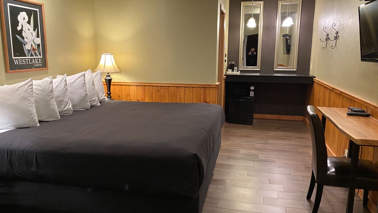 Photo of Bedroom in Arnold
