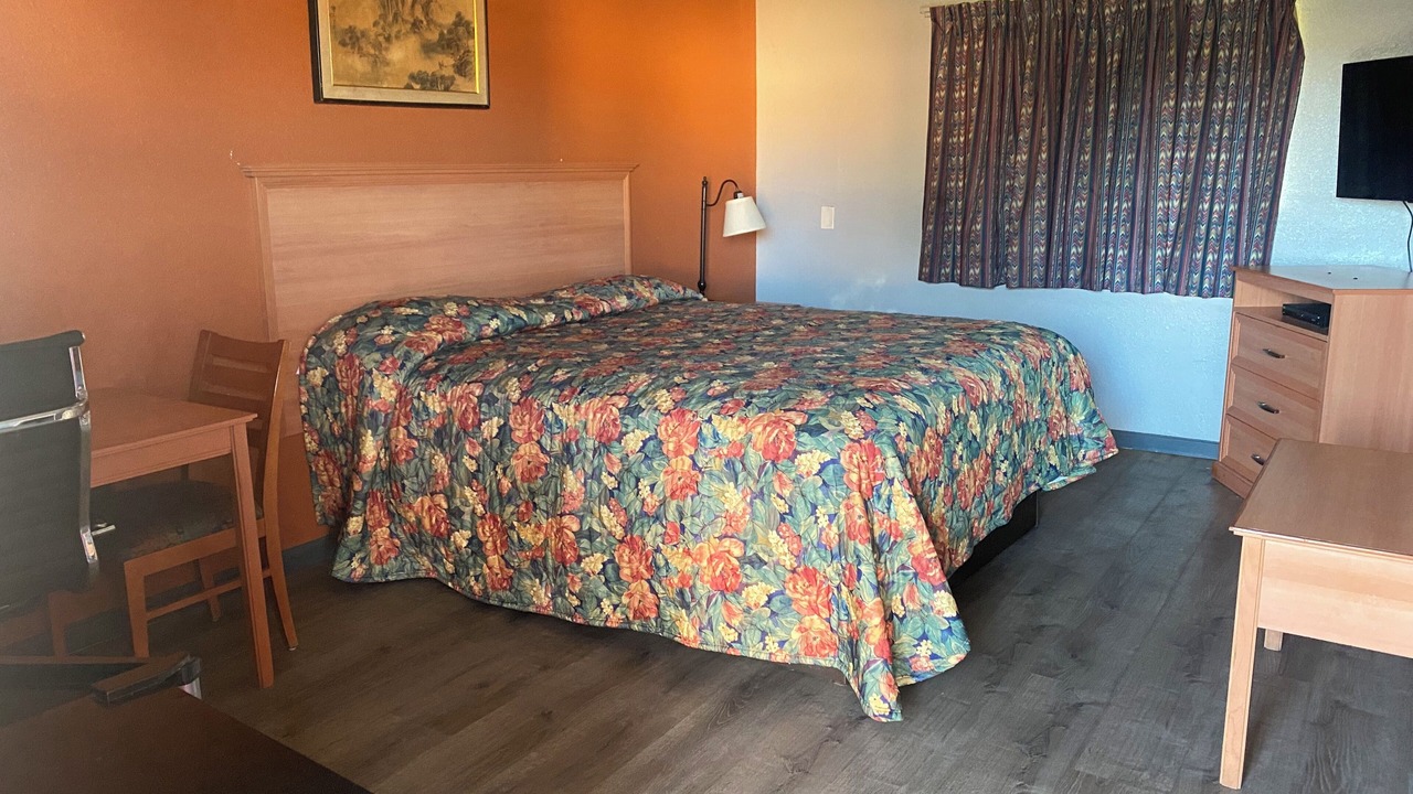 Photo of Bedroom in Atwater