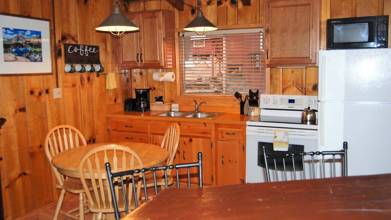 Photo of Kitchen in Mammoth Lakes