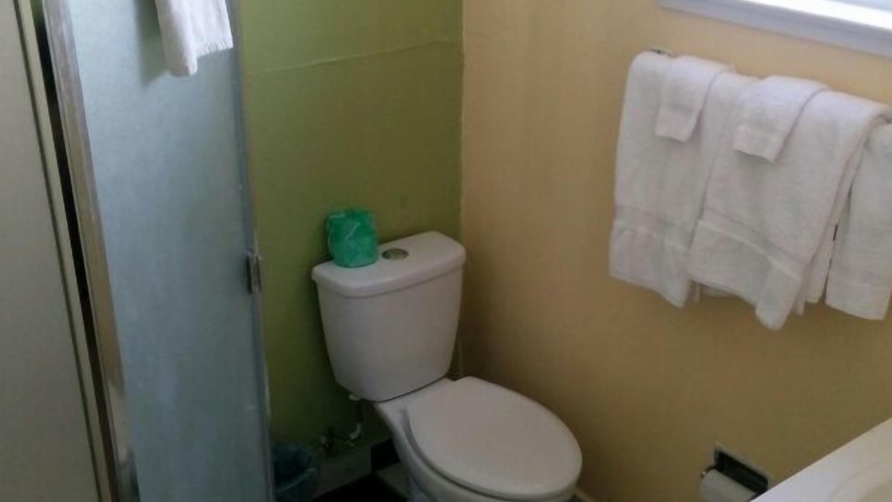 Photo of Bathroom in Vallejo