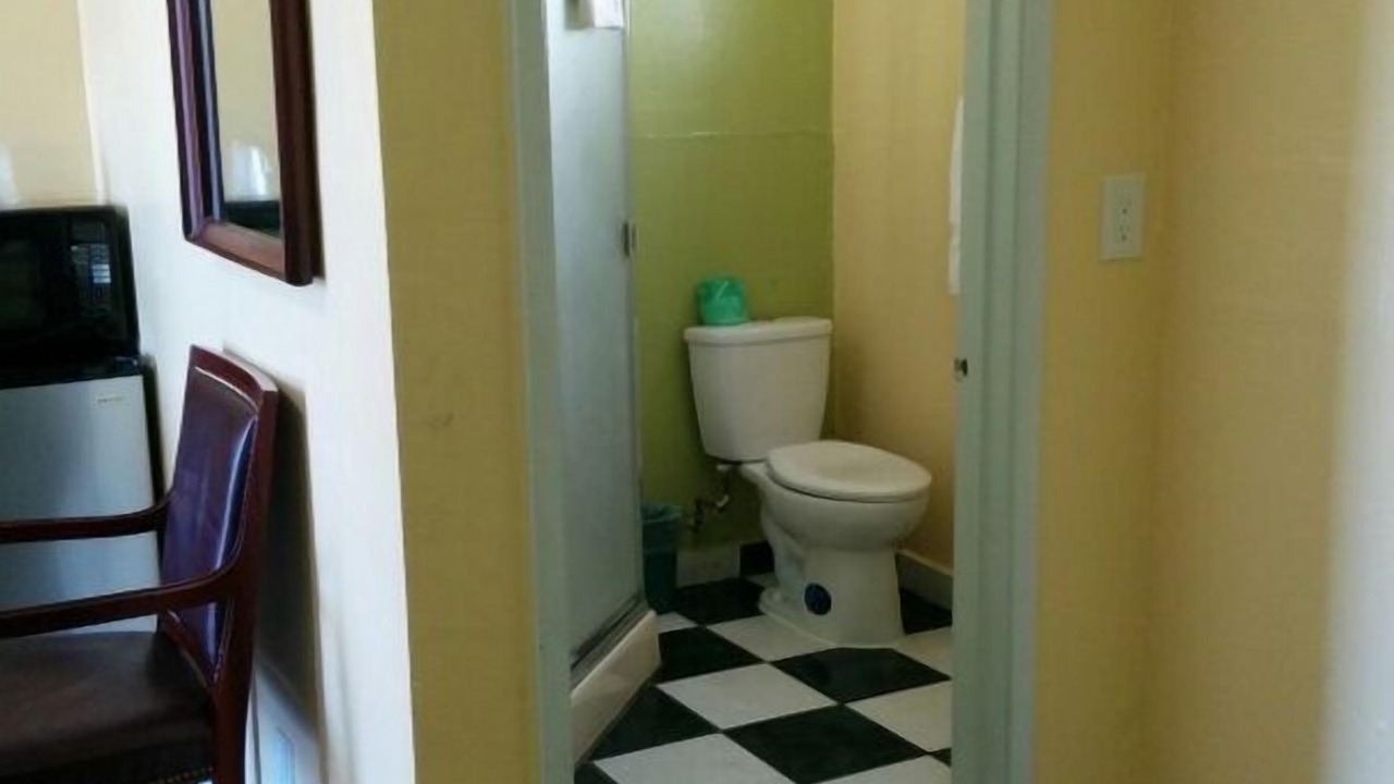 Photo of Bathroom in Vallejo