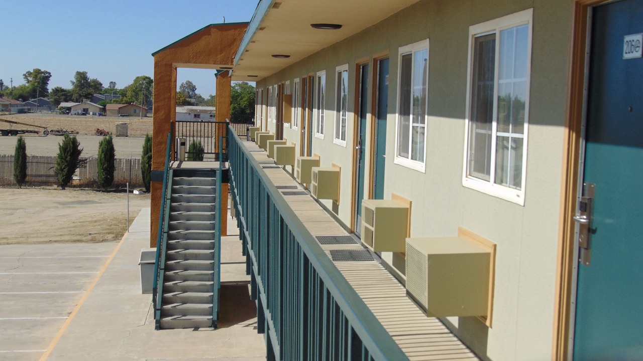 Photo of Outdoor in Corcoran
