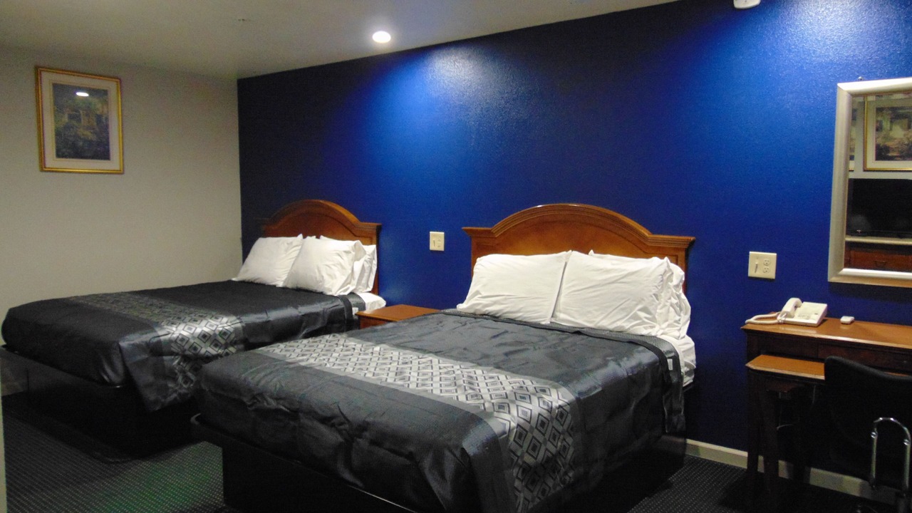 Photo of Bedroom in Corcoran