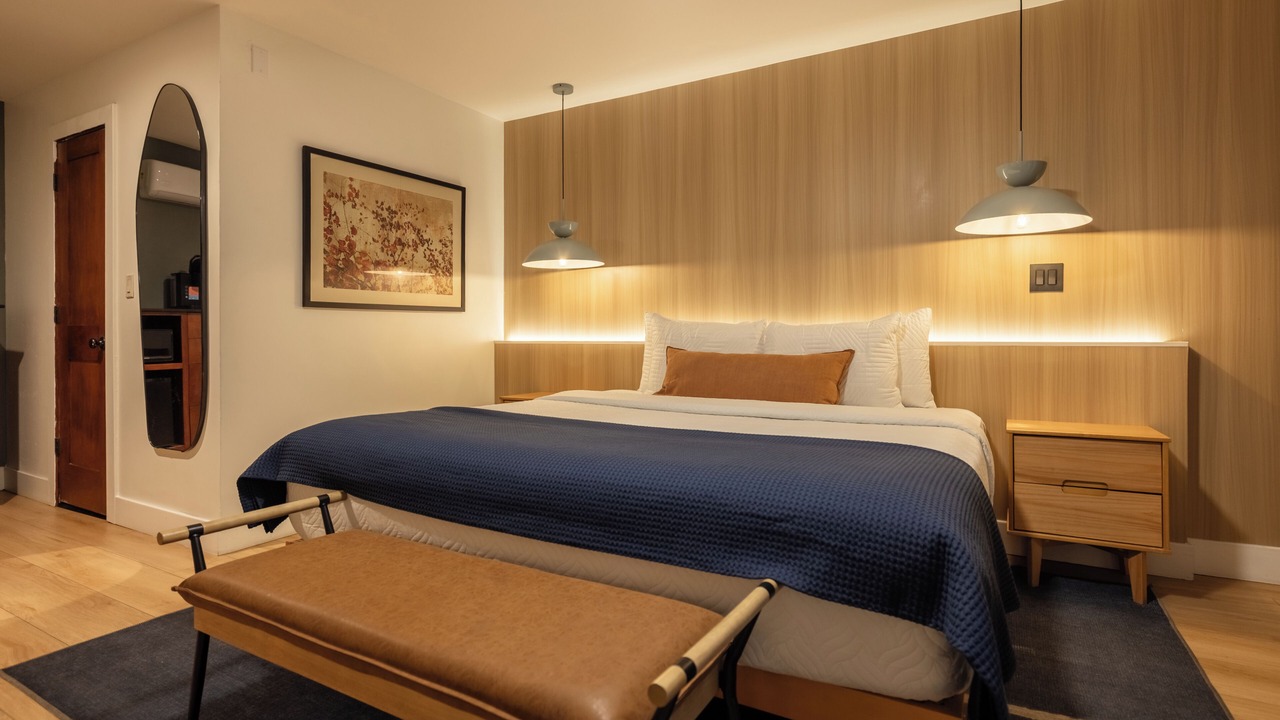 Photo of Bedroom in Lakeside Park
