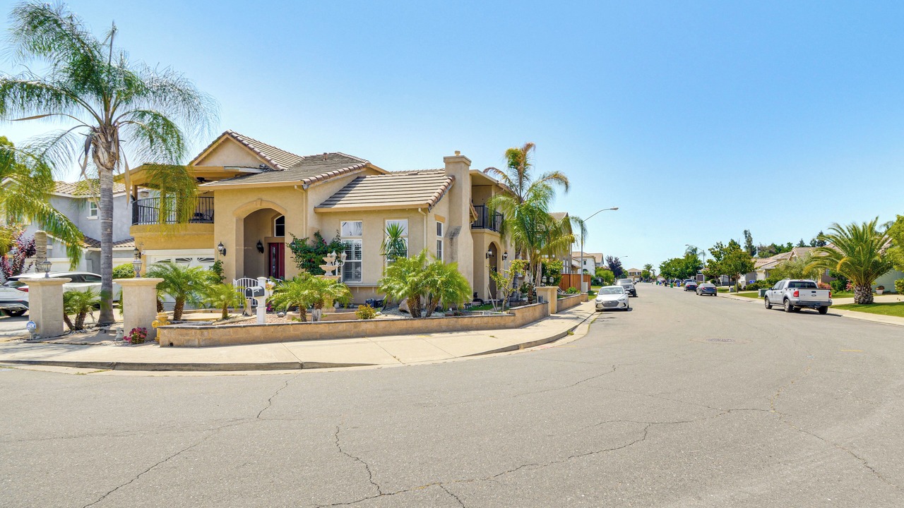 Photo of Others in Atwater