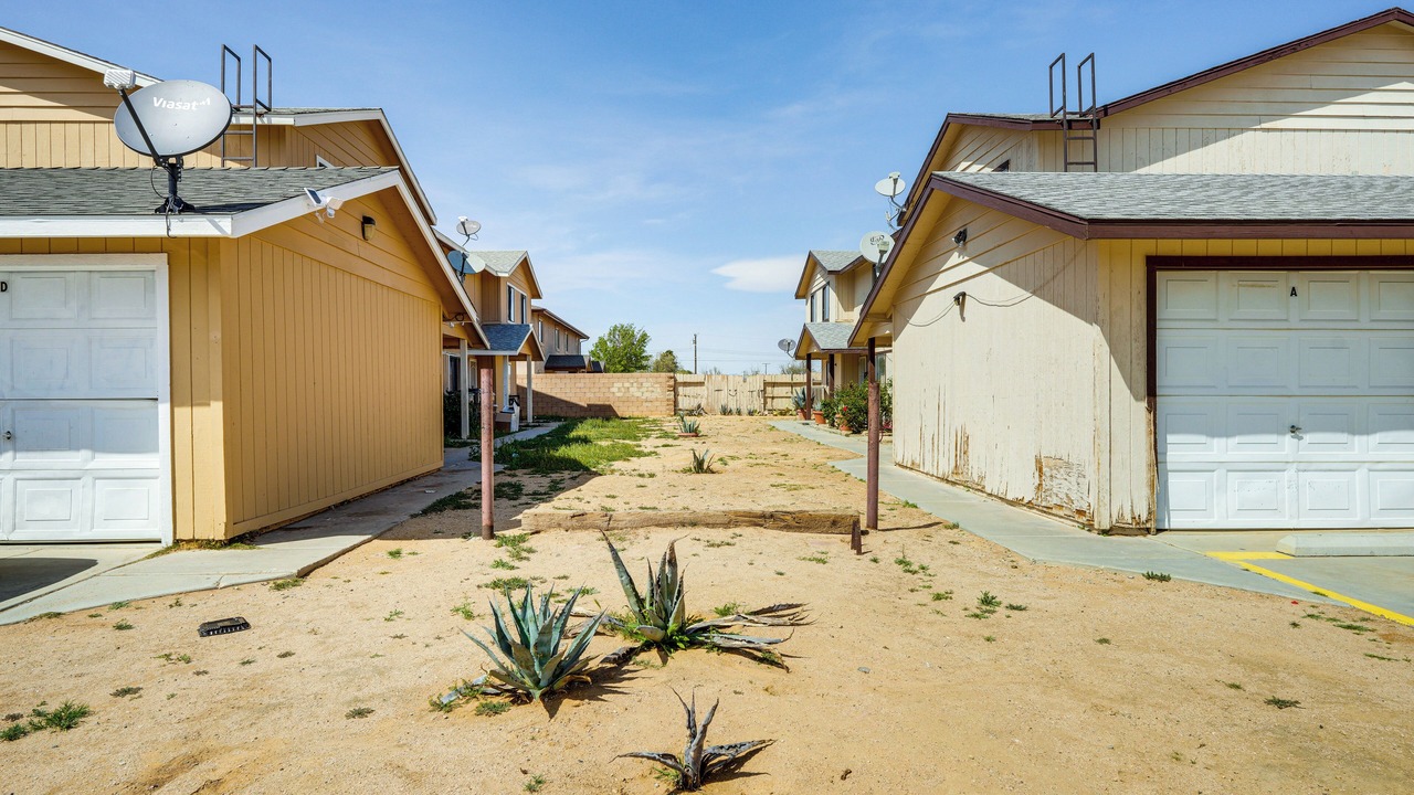 Photo of Others in California City