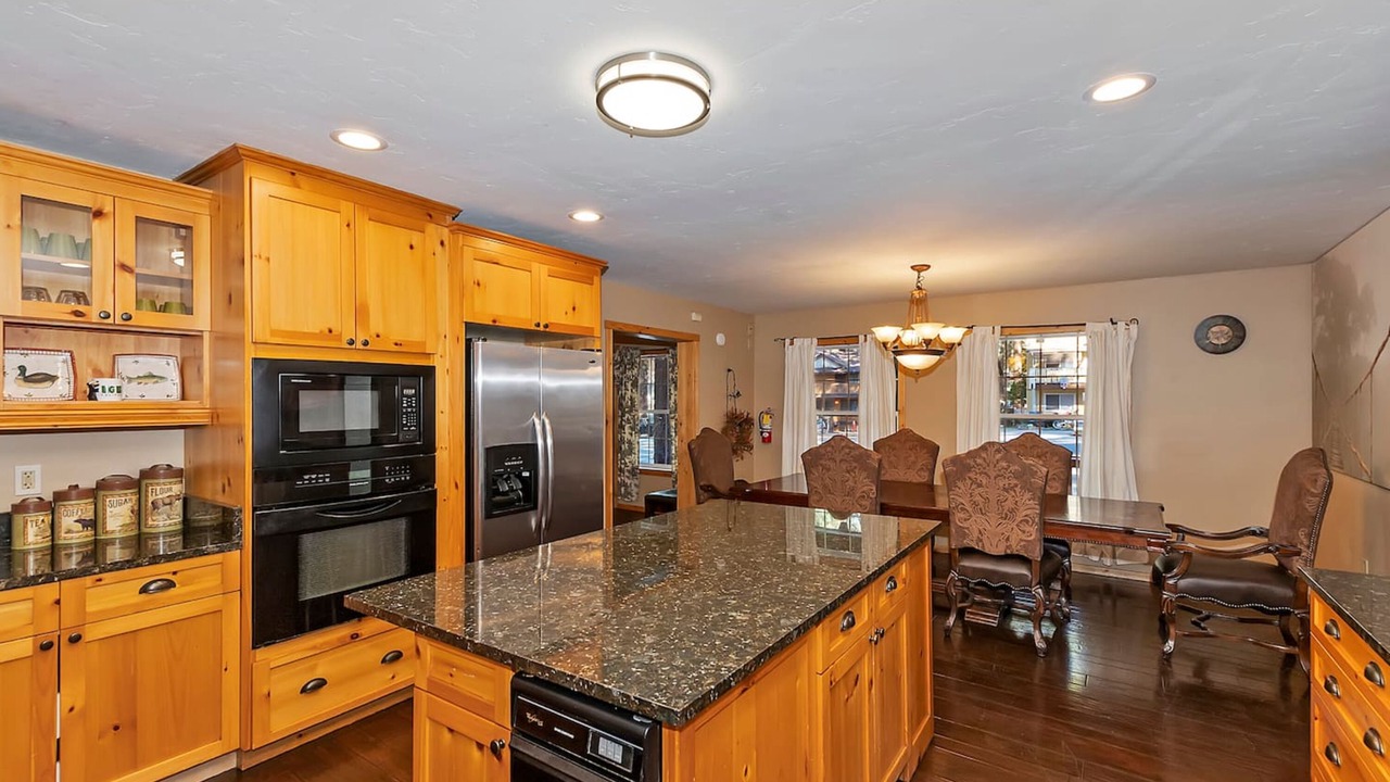 Photo of Kitchen in Summit Estates