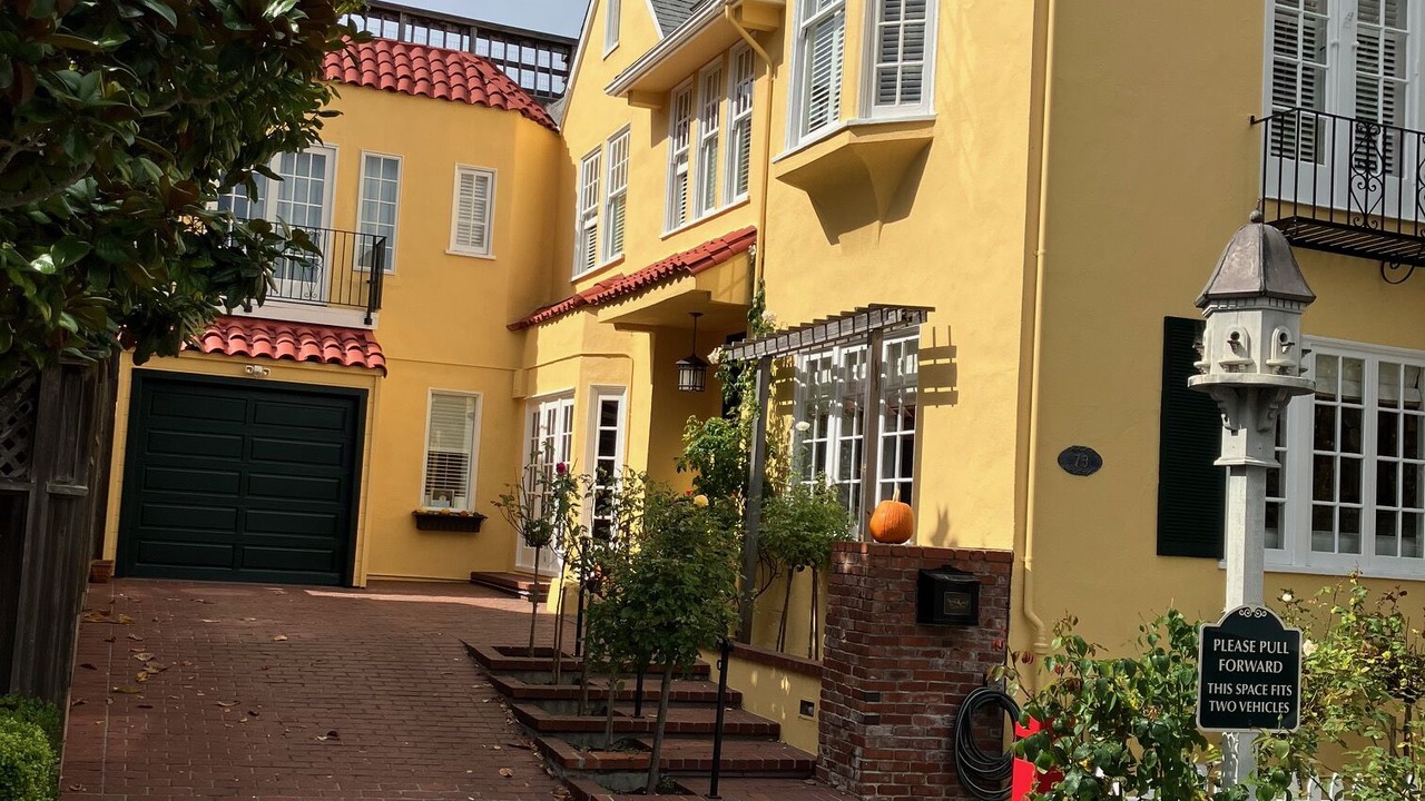 Photo of Outdoor in Lake Street