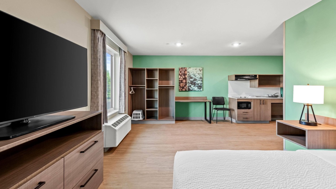Photo of Bedroom in Reno/Tahoe Airport