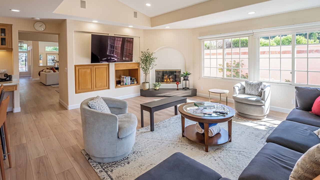 Photo of Livingroom in Huntington Beach
