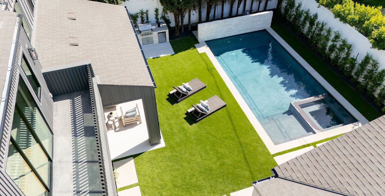 Photo of Outdoor in Encino