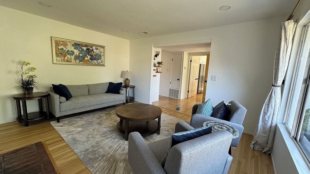 Photo of Livingroom in South San Jose