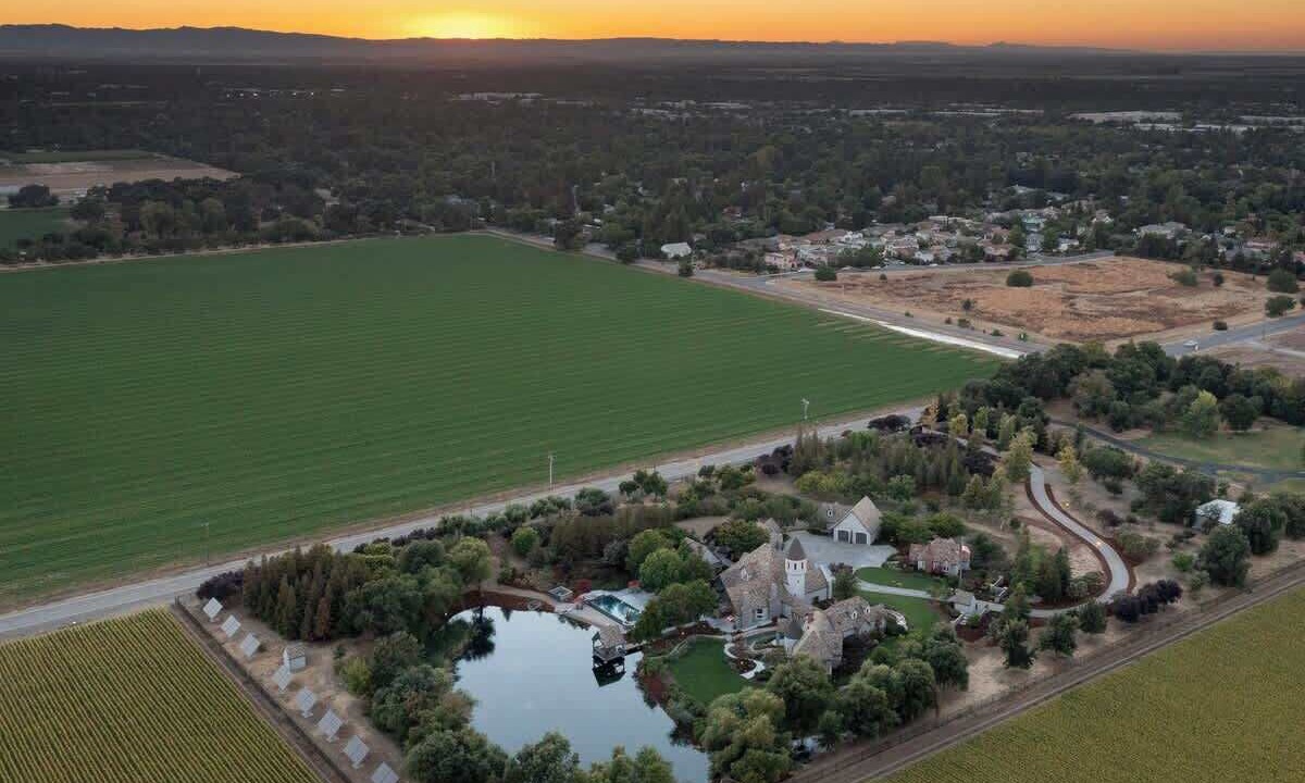Photo of Outdoor in Davis