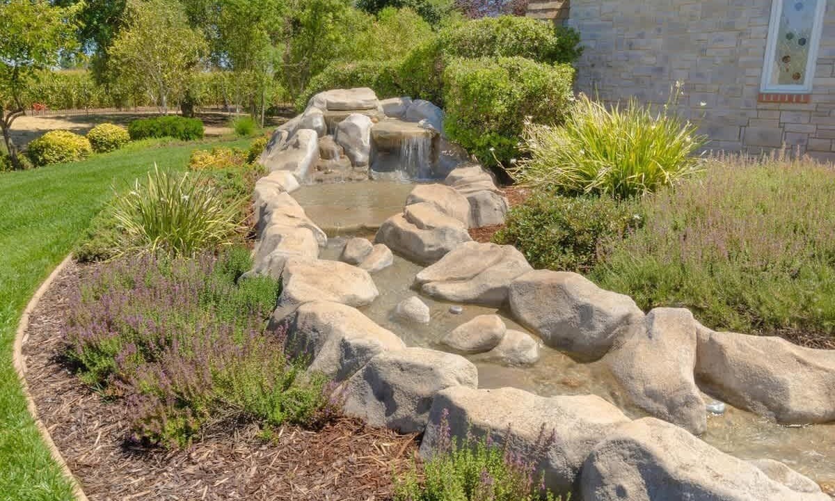 Photo of Outdoor in Davis