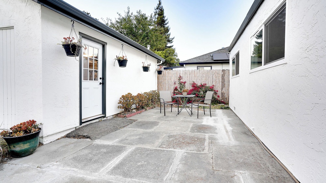 Photo of Outdoor in Castro Valley