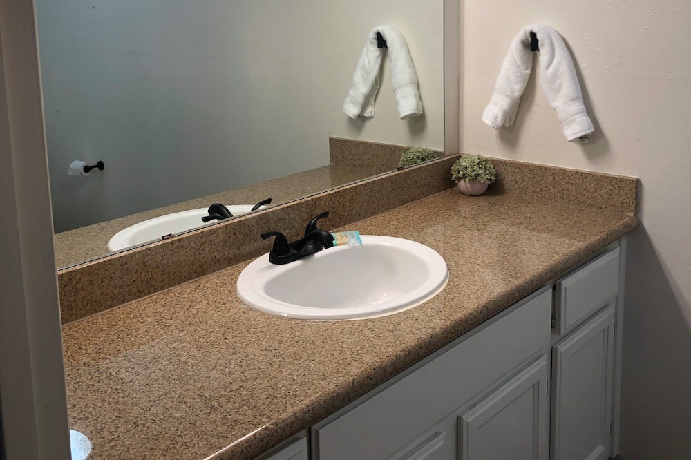 Photo of Bathroom in North Country Meadows