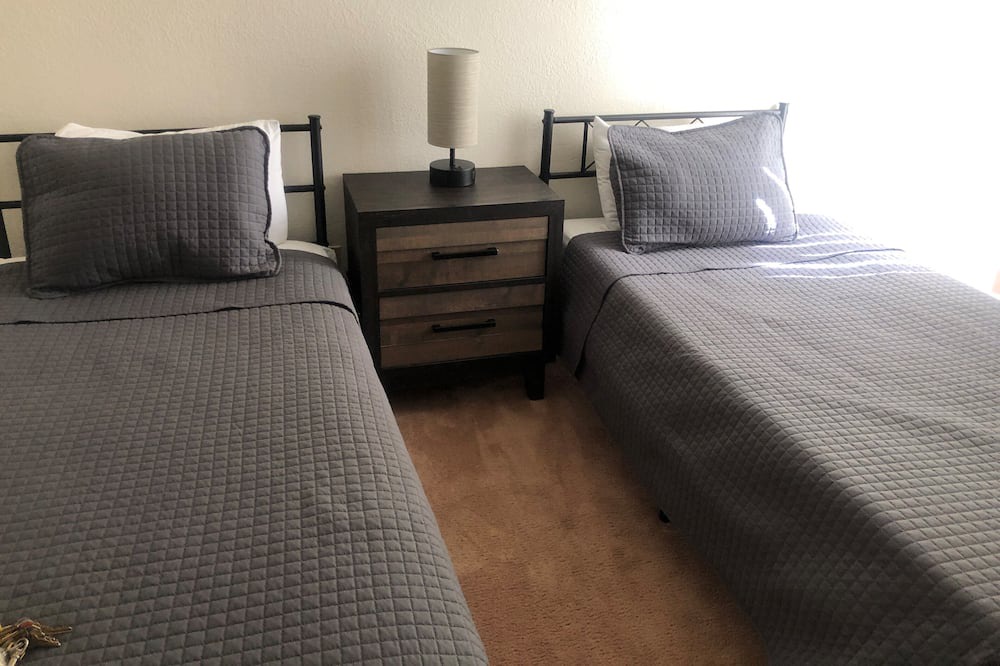 Photo of Bedroom in North Country Meadows