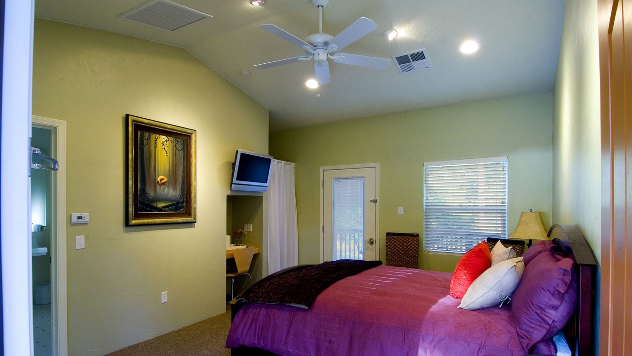 Photo of Bedroom in Oakhurst