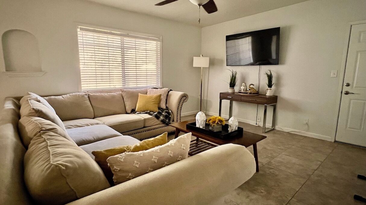 Photo of Livingroom in Reedley