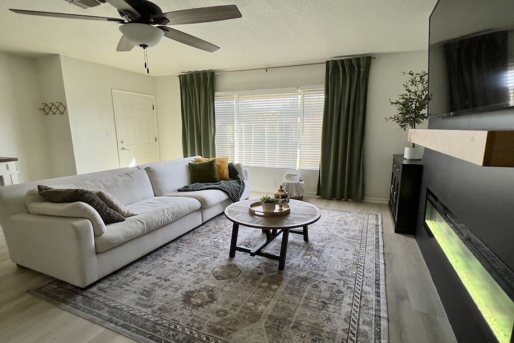 Photo of Livingroom in Reedley