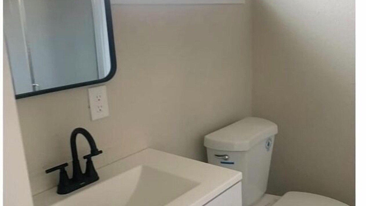 Photo of Bathroom in Southwestern Sacramento