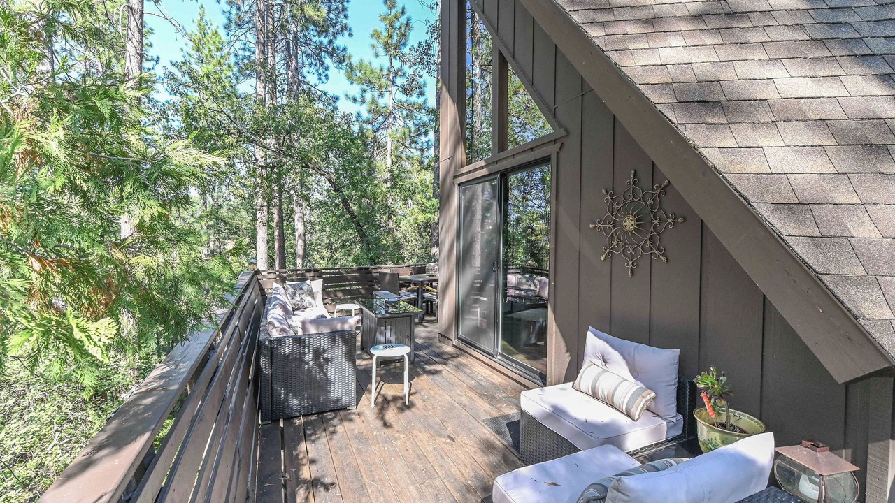 Photo of Outdoor in Hathaway Pines