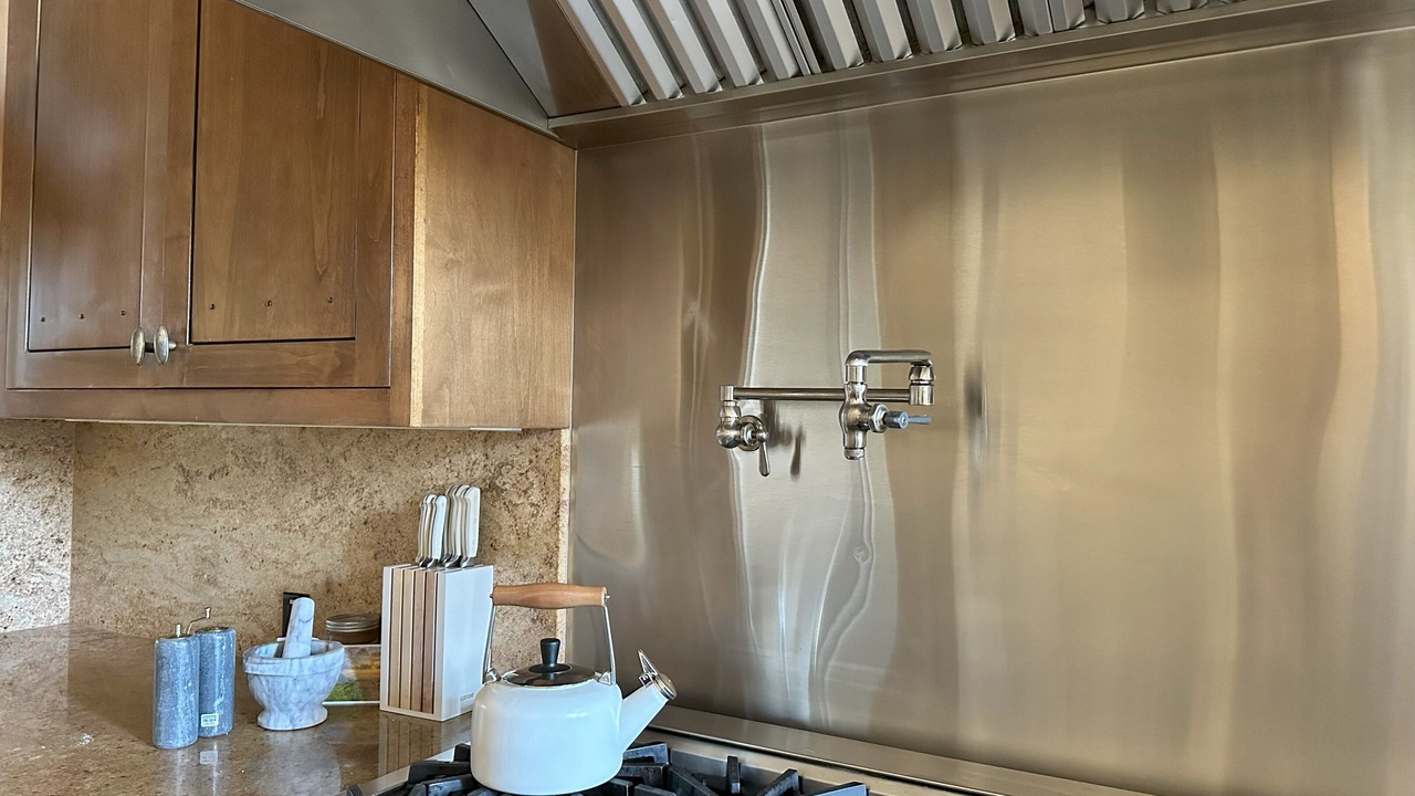 Photo of Kitchen in Claremont Hills