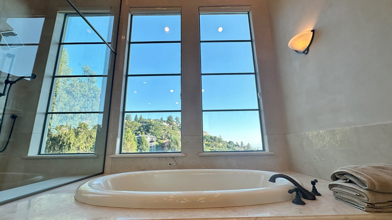 Photo of Others in Claremont Hills