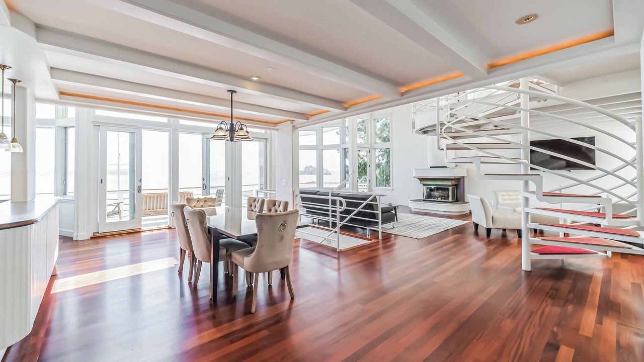 Photo of Others in San Rafael