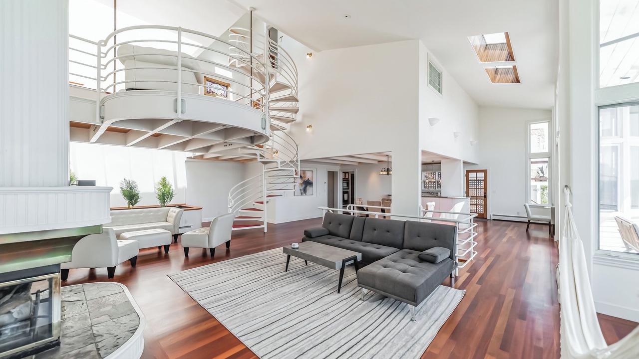 Photo of Livingroom in San Rafael