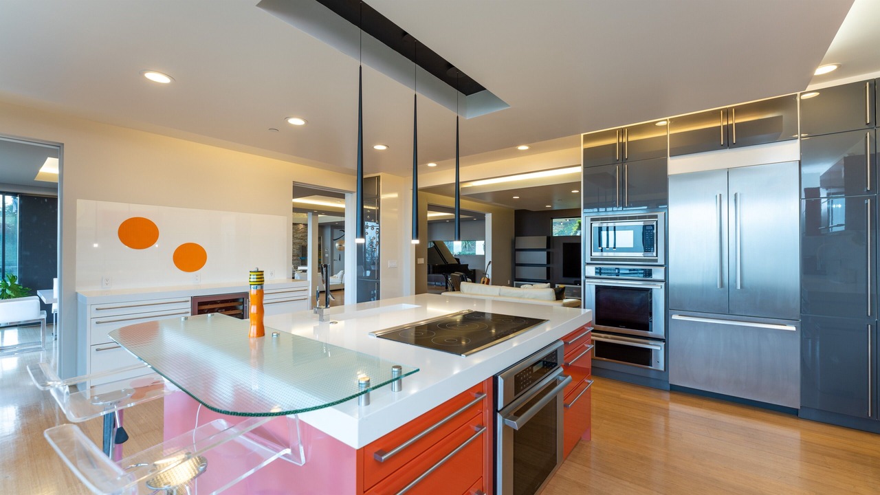 Photo of Kitchen in Los Altos Hills