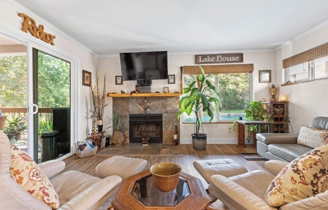 Photo of Livingroom in Citrus Heights