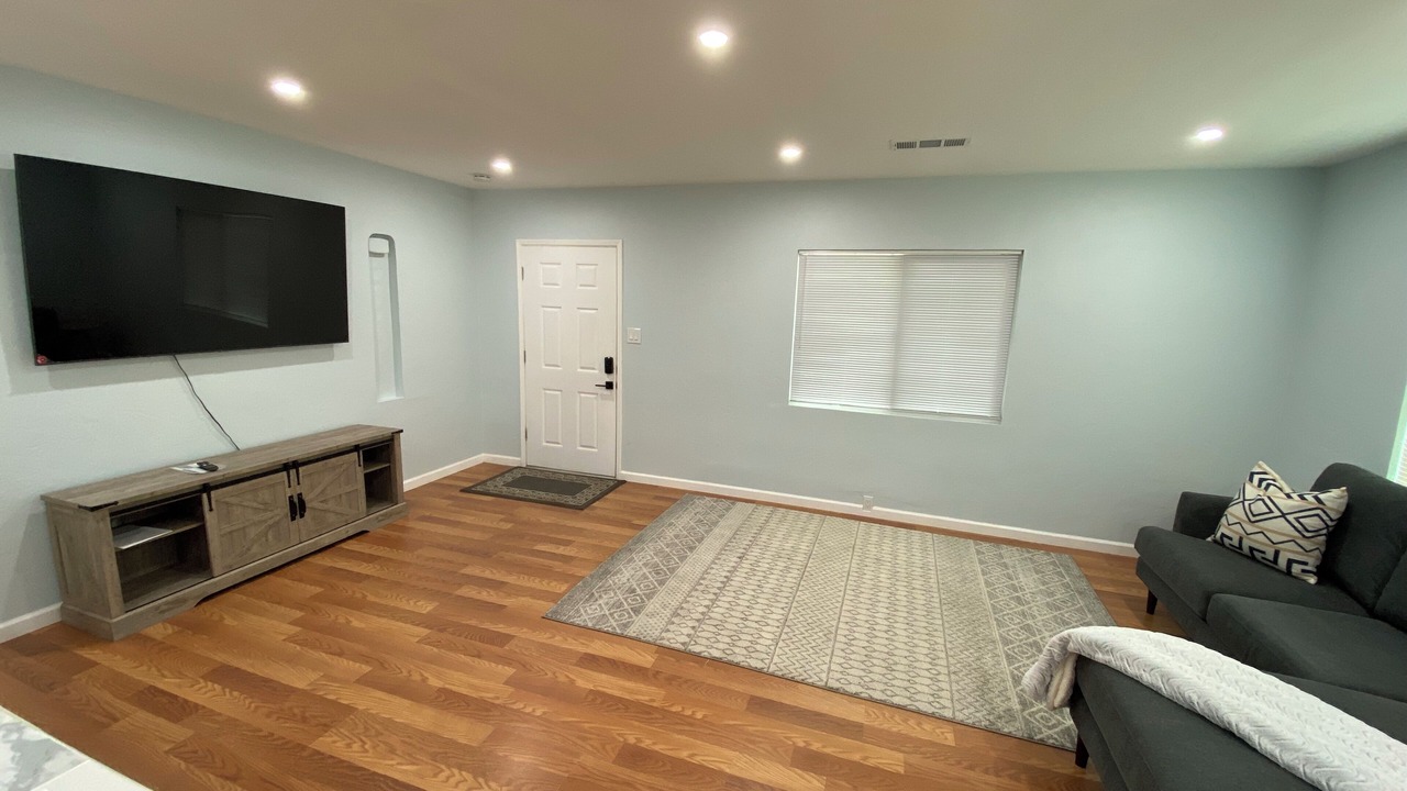 Photo of Livingroom in Bakersfield