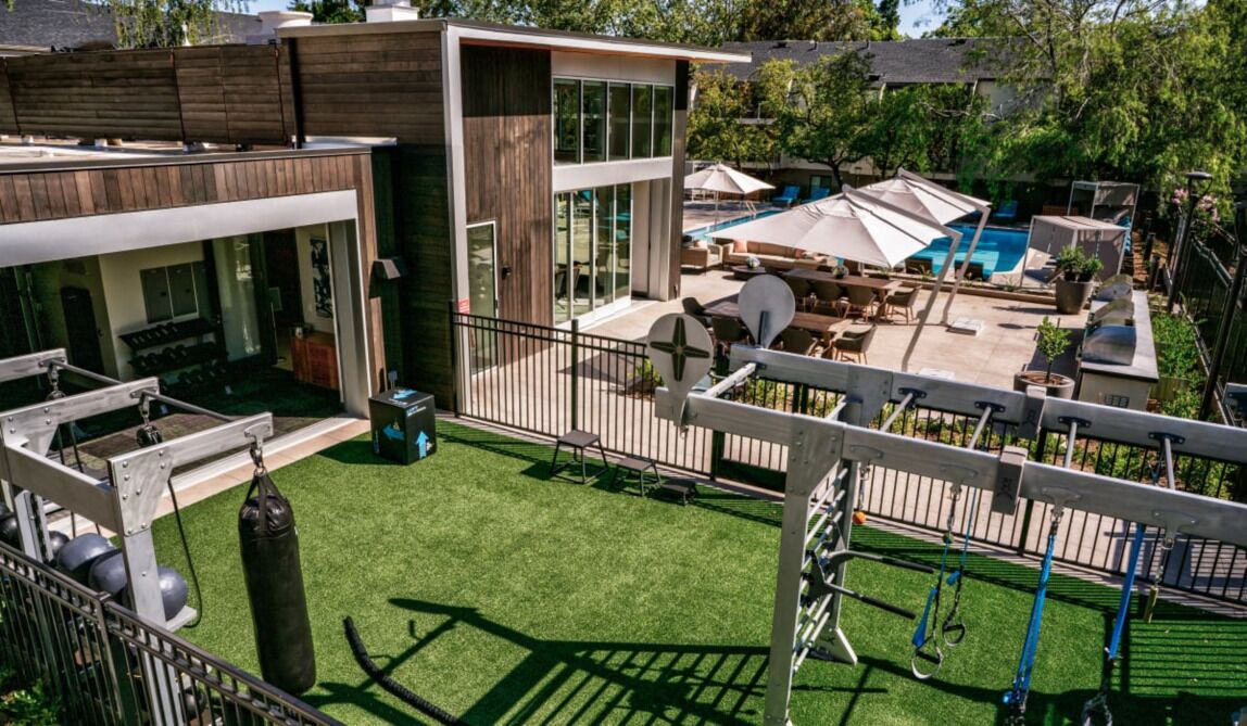 Photo of Outdoor in Sharon Heights