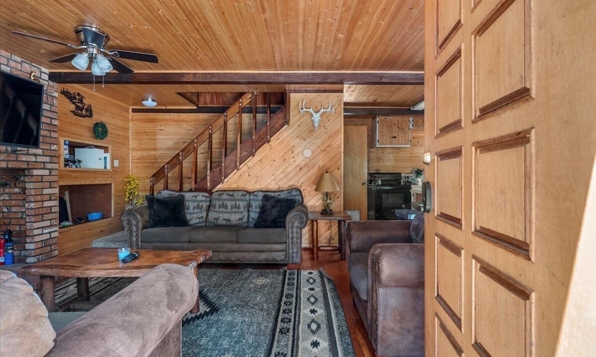 Photo of Livingroom in Alta Sierra