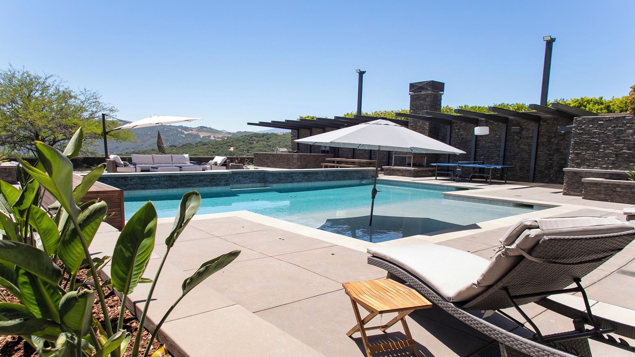Photo of Outdoor in Monterey