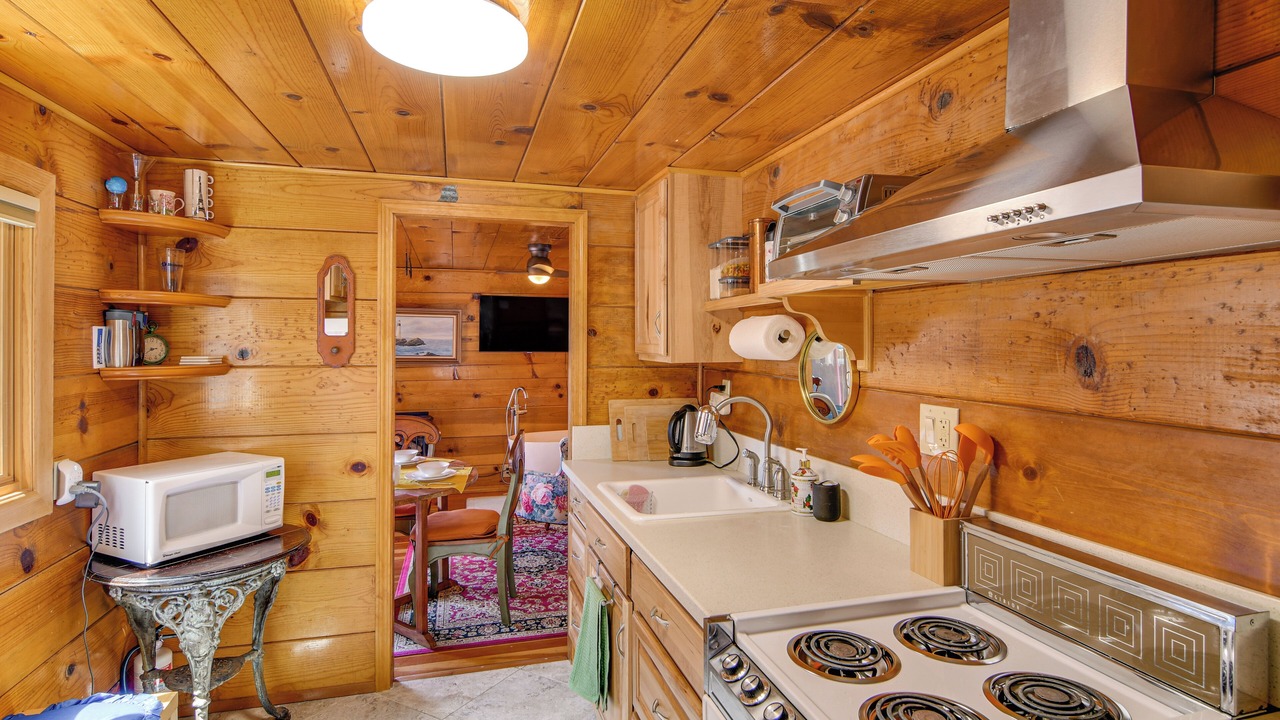 Photo of Kitchen in Lincoln Park