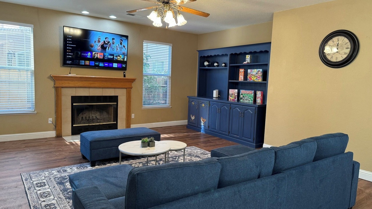 Photo of Livingroom in Tracy