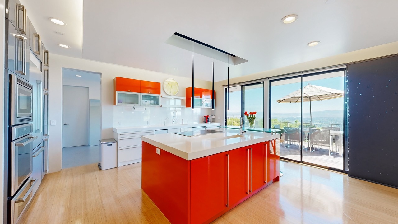 Photo of Kitchen in Loyola